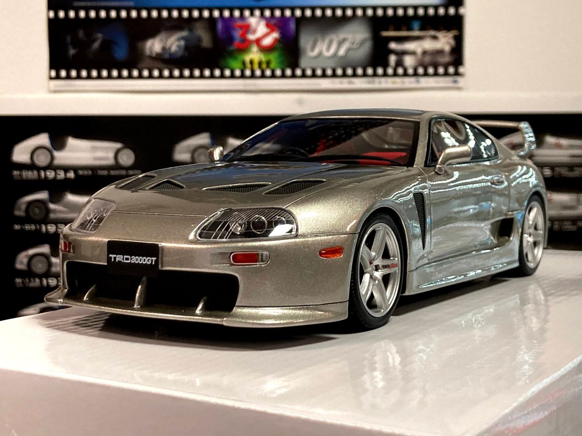 Diecast Model Garage - Toyota Supra TRD 3000GT 1998 1:18 Otto