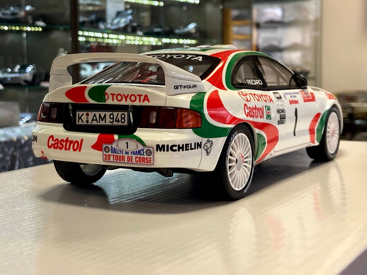 Diecast Model Garage - Toyota Celica GT Four ST205 1995 Nr.1 D