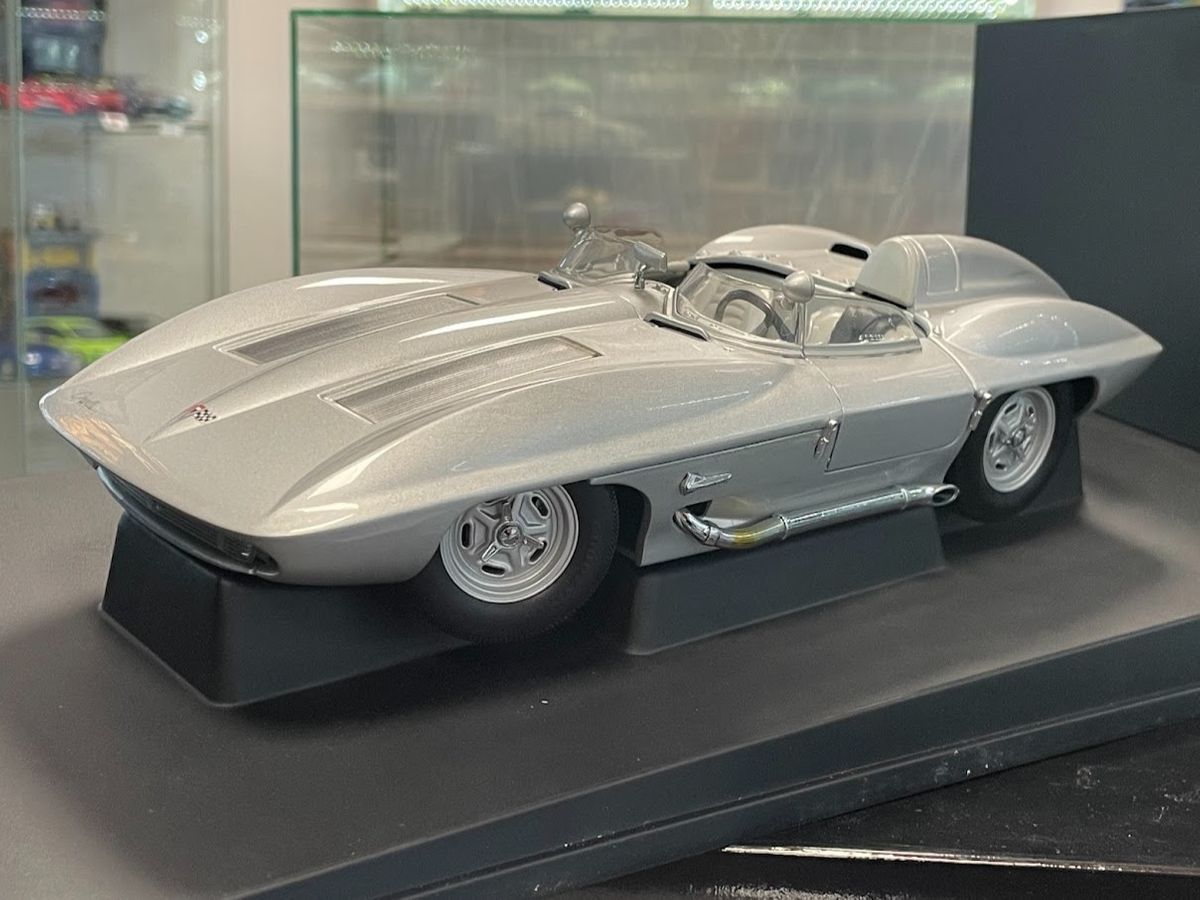 自動車 CHEVROLET Corvette Stingray 1959 AUTOArt 1:18 1959