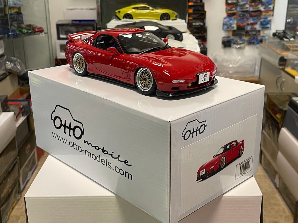 OTTO 1/18 マツダ RX-7 1/18 Mazda RX7 FD Type R Bathrurst R 1999 Sunburst Yellow by