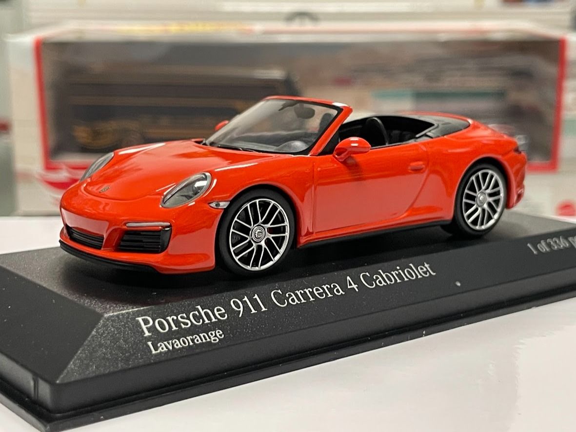 Porsche 911 (991.2) Carrera 4 Cabriolet 2016 1:43 Minichamps