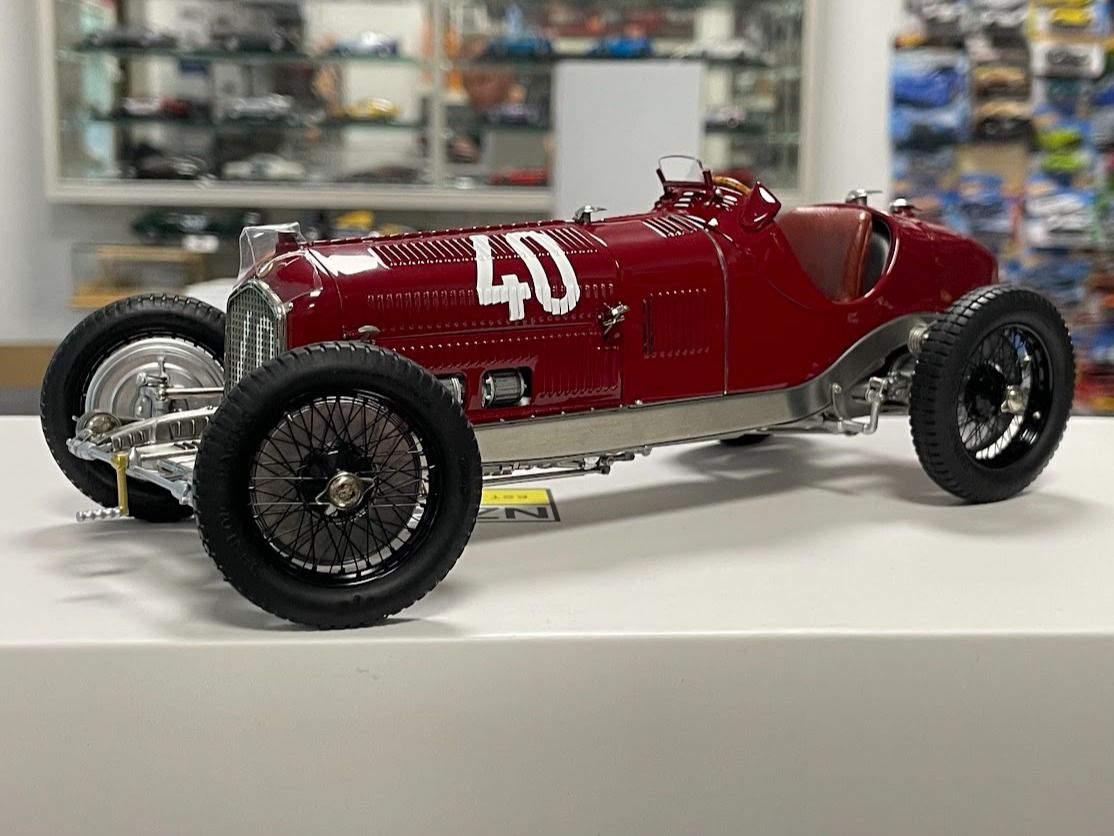 Alfa Romeo Tipo B (P3) F1 No.40 WINNER COMMINGES GP 1933 FAGIOLI 1:18 CMC M-228