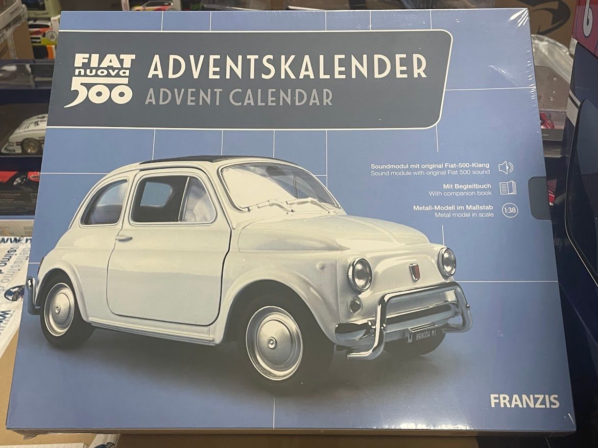 Fiat 500 1965 Advent Calendar 1:38 FRANZIS Adventi naptár