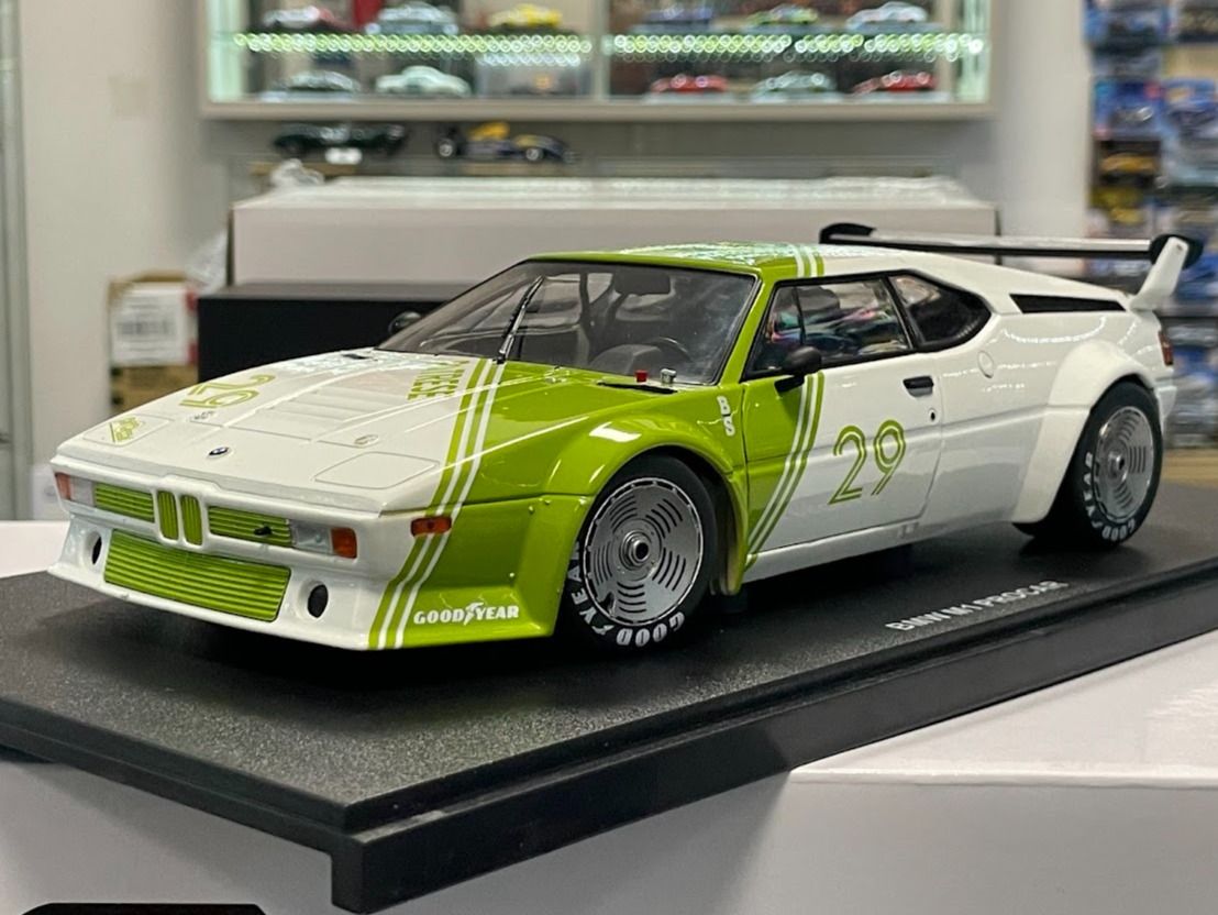BMW M1 E26 Procar Series Imola No.29 1980 Riccardo Patrese 1:18 Werk83 W1803021
