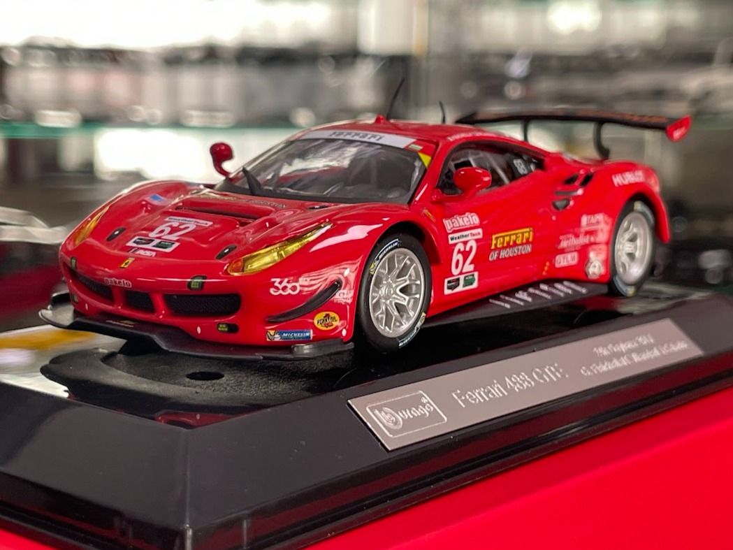 Ferrari 488 GTE No.62 24h Daytona 2017 1:43 Bburago Signature 18-36301