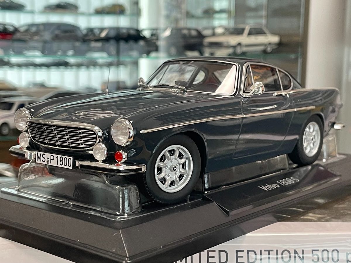 Volvo 1800 S 1969 1:18 NOREV 188704 Limited Edition 500