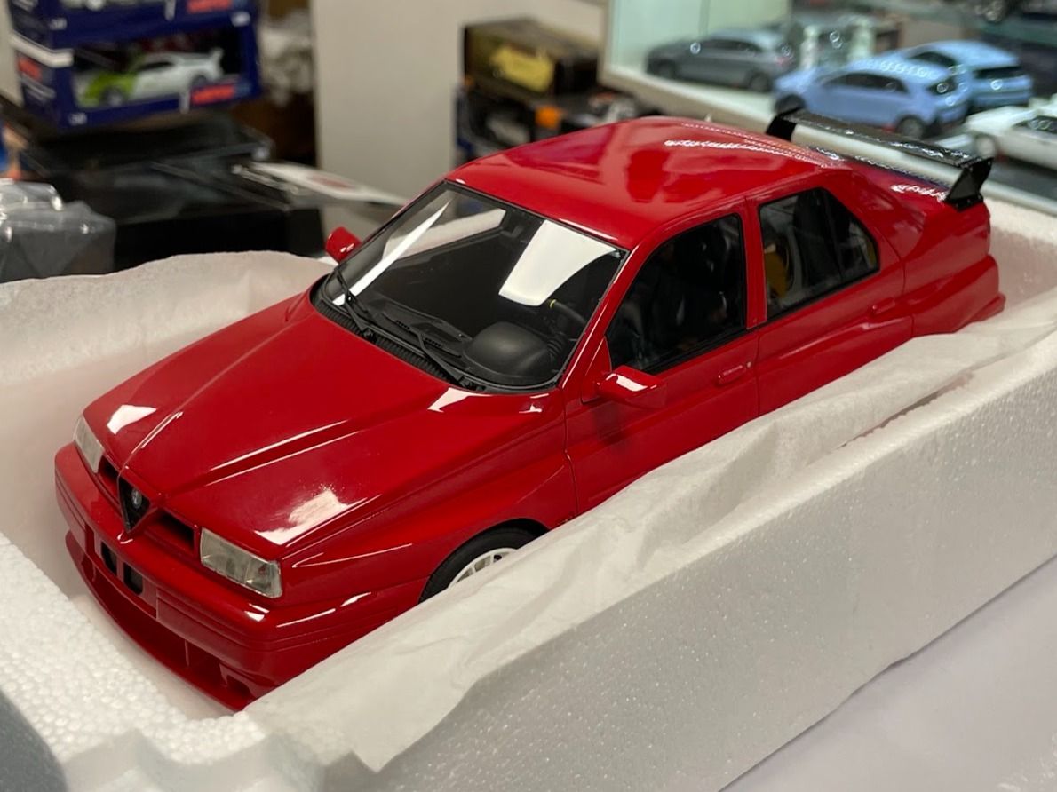 Alfa Romeo 155 GTA 1993 1:18 MITICA 100070
