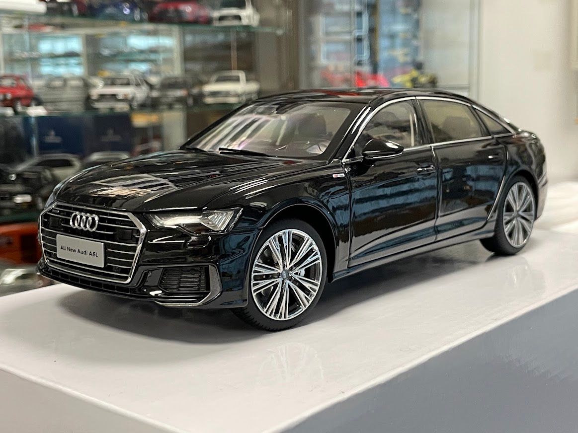 Audi A6 L 2019 1:18 Paudi Dealer Edition China