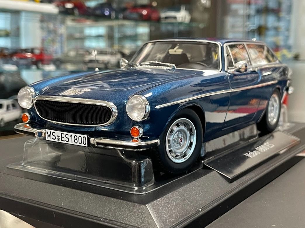 Volvo 1800 ES 1973 1:18 NOREV 188724 Limited Ed 500